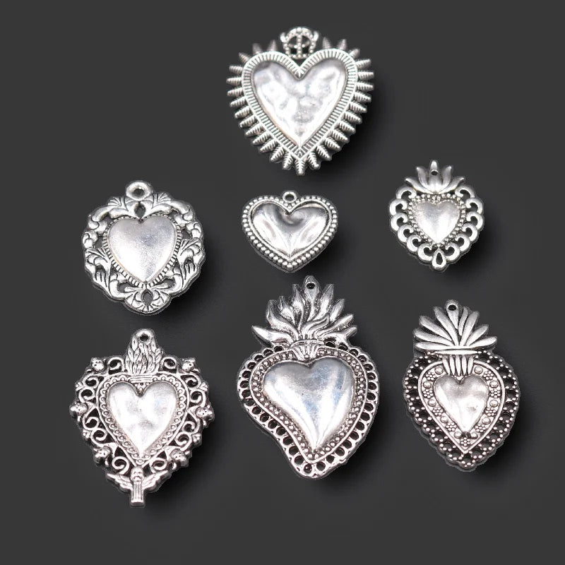 7pcs Mix Large Sacred Heart Amulet Pendants DIY Jewellery Making