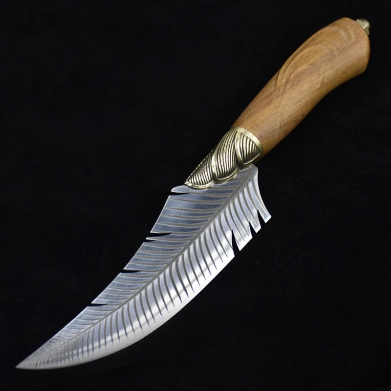 The Woodland Nymph's Dancing Feather Dagger