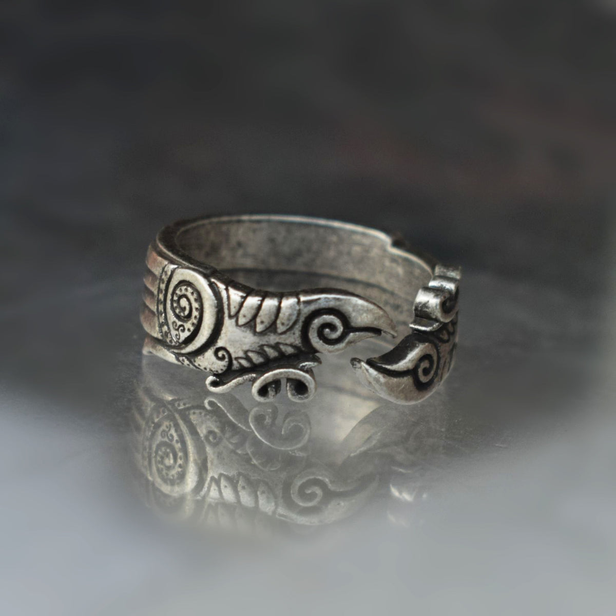 Odin's Ravens Rune Ring