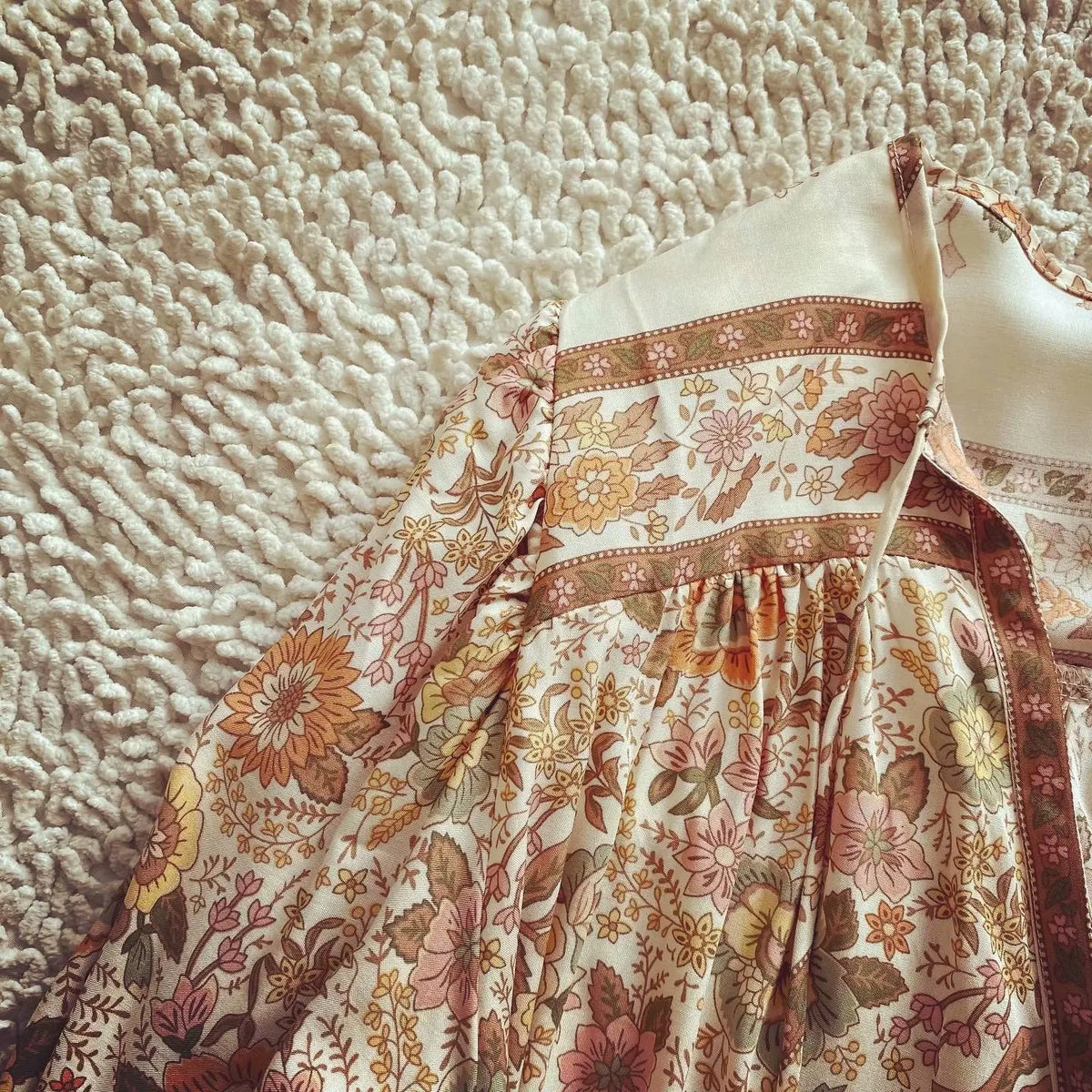 Saffy's Boho Blouse Floral Print Buttons Down Top