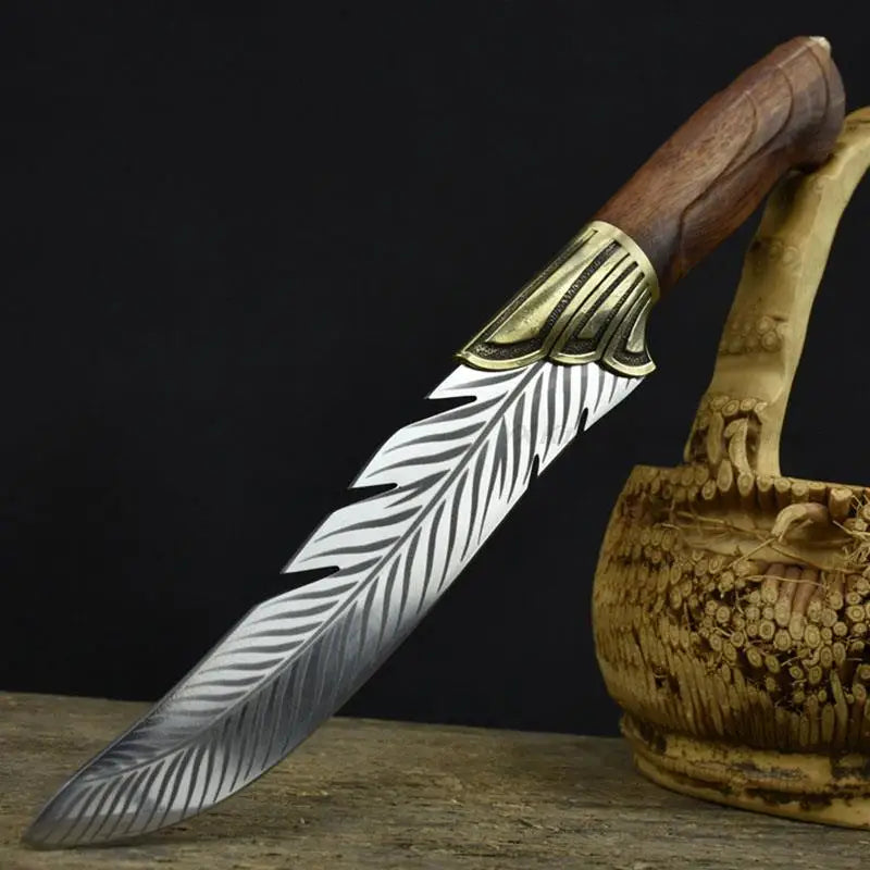 The Woodland Nymph's Dancing Feather Dagger