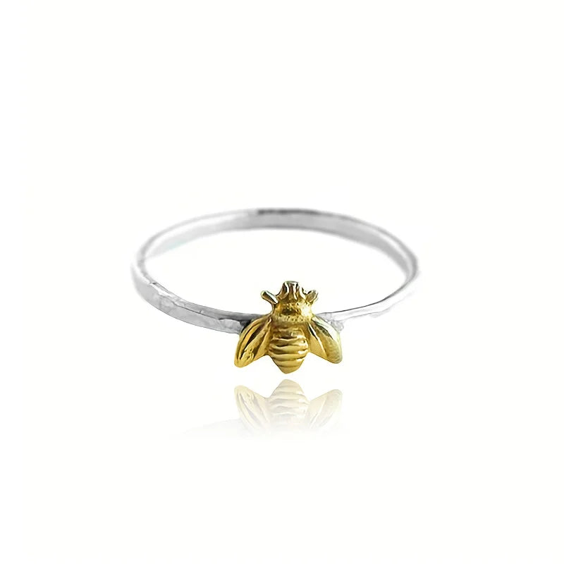 Dainty Bee Ring