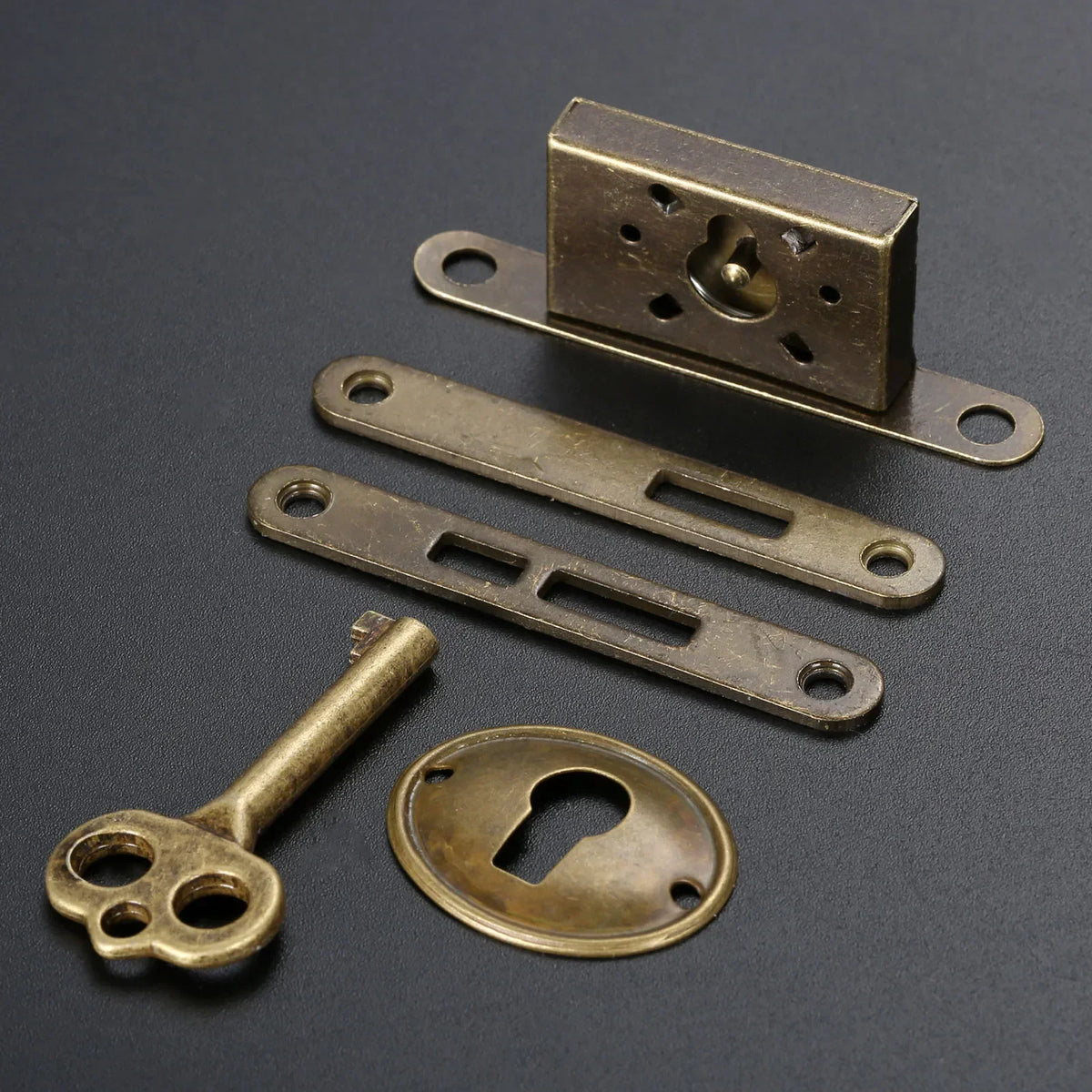 Antiqued Door Lock Set Furniture Hardware Fittings Counter Drawer Bronze Sliding Door Lock with Key
