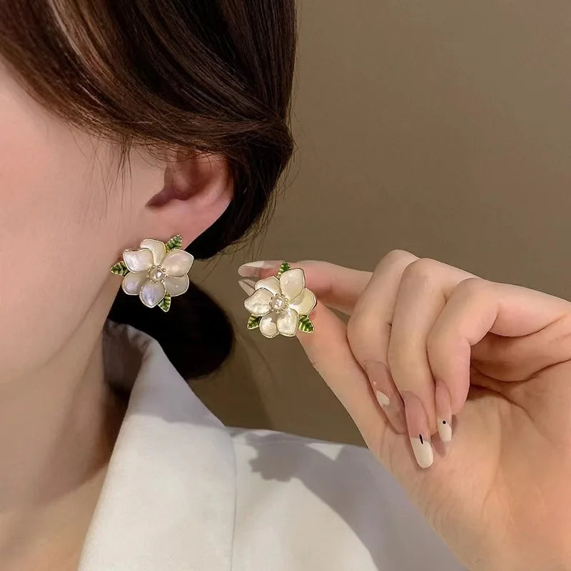 Enamel Purple Flower and Bee Stud Earrings Drip Glaze Gradient Petals