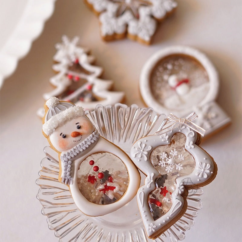 Christmas Cookie Cutter and Stamps Plastic Snowman Snowflake Xmas Tree Fondant Biscuit Mould Cake Decor Baking Supplies