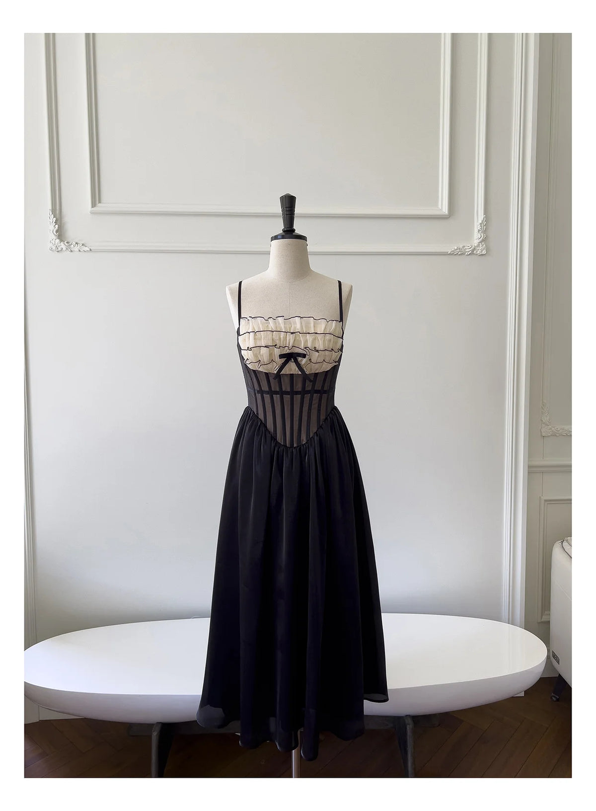 Justine's French Black Lace Sling Spliced Ruffles Bandage Backless Dress