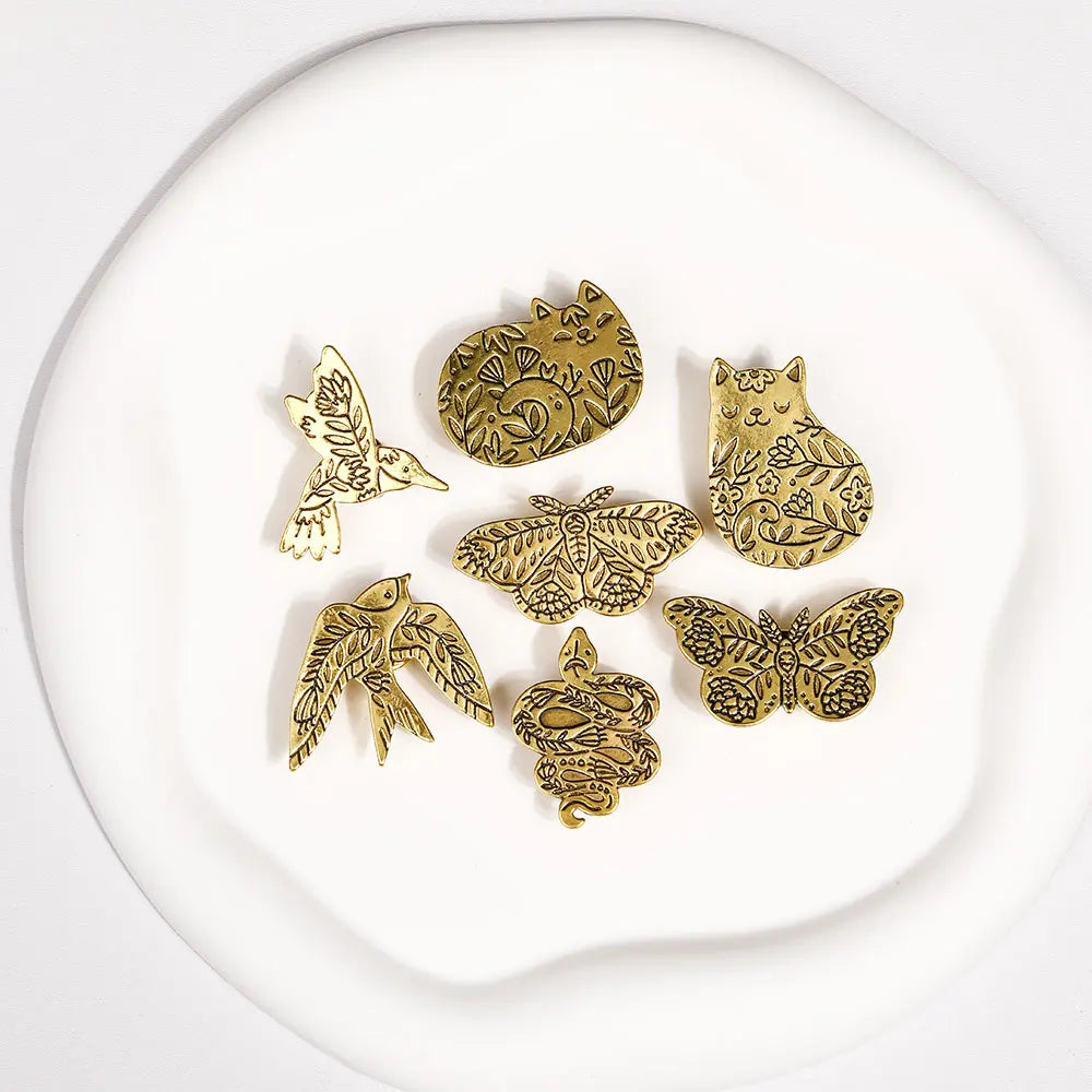 Golden Garden Animals Collection Lapel Pins Butterfly Swallow Bird Fox Cat Snake Brooches For Nature Lovers