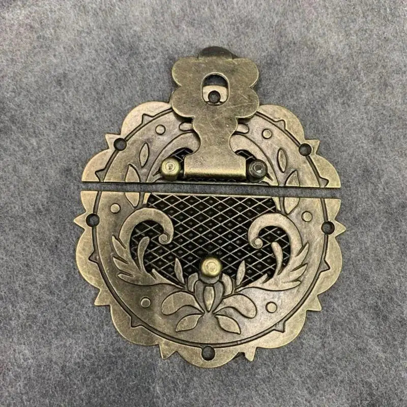 Round Metal Hasp with Floral Design Decorative Latch for Wooden DIY Projects