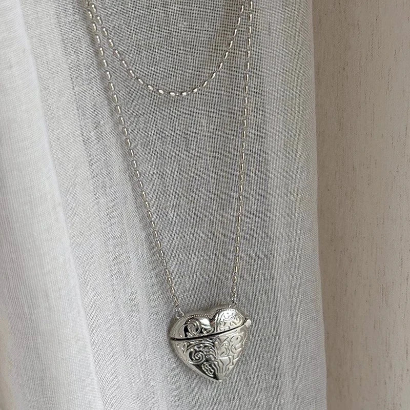 Heart Shape Mini Bag Pendant Necklace Long Crossbody Sweater Chain