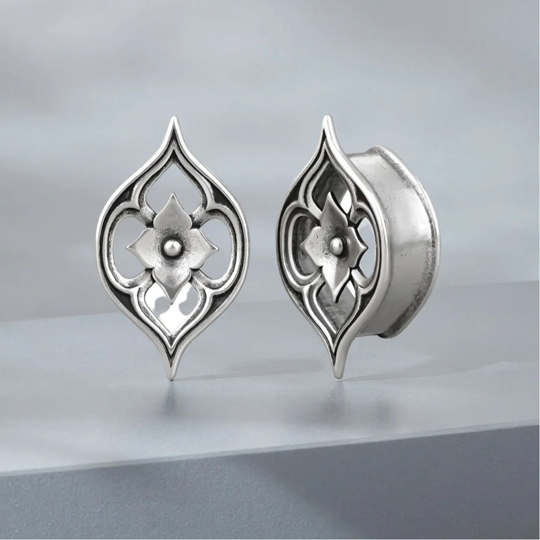 Lotus Flower Ear Tunnel Plugs Gauges Hollow Ear Stretchers Expanders Piercing Jewellery for Stretched Ears