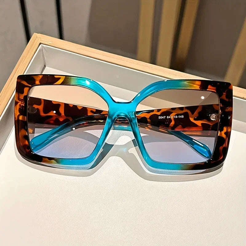 Astrid's Oversized Square Sunglasses with Gradient Lenses