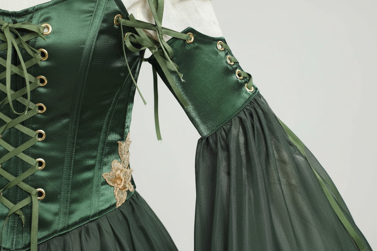 Elven Medieval Renaissance Costume Elf Style Corsetted Dress Cosplay Costume
