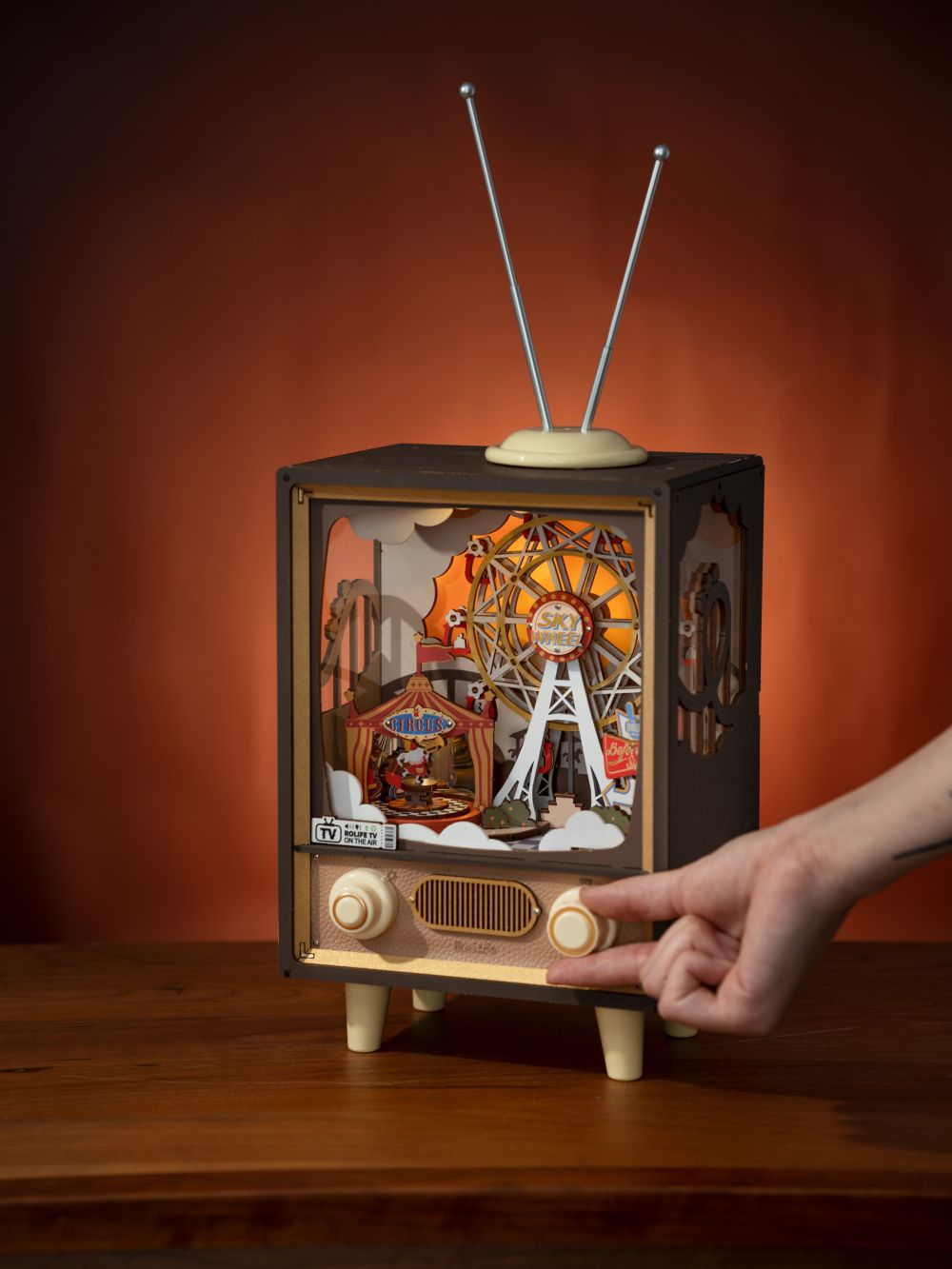 Sunset Carnival Retro TV Music Boxes with Lights 3D Wooden DIY Model Kit Puzzle Toys