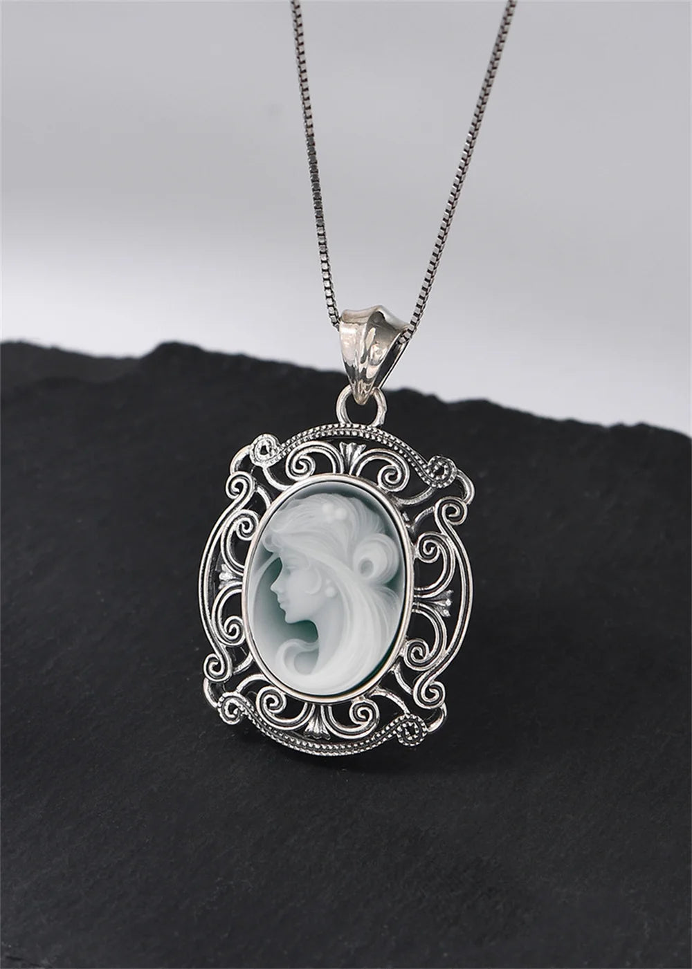 Kindred Spirit S925 Sterling Silver Pendants Blue Agate Portrait Jewelry