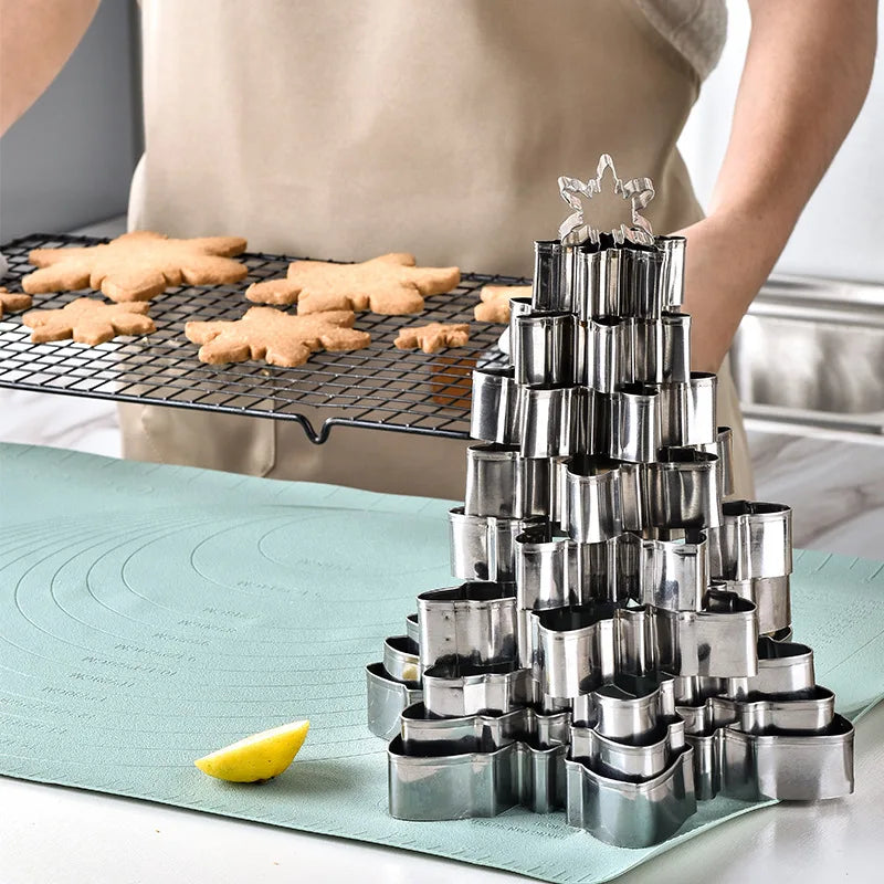 10pcs/set Christmas Snowflake Cookie Cutter Stainless Steel Fondant Biscuit Embossing Mould Baking Accessories Kitchen Tools