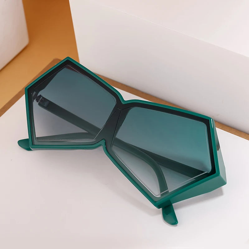 Oversized Futuristic Goggle Sunglasses