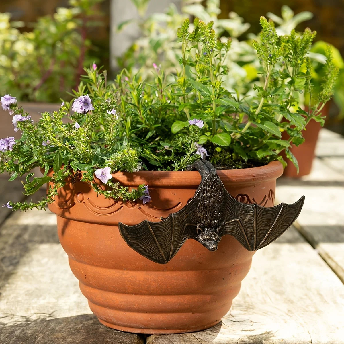 Bat Resin Garden Decoration Pot Hanger