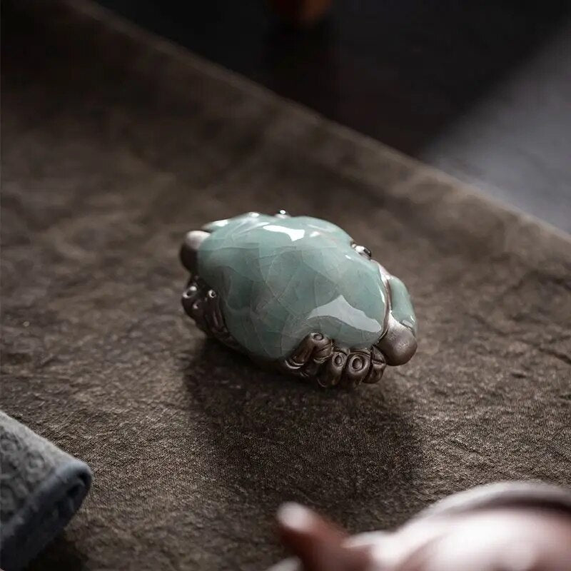 Kiln Cracked Glaze Crab Tea Pet Handmade Tea Ceremony Decoration