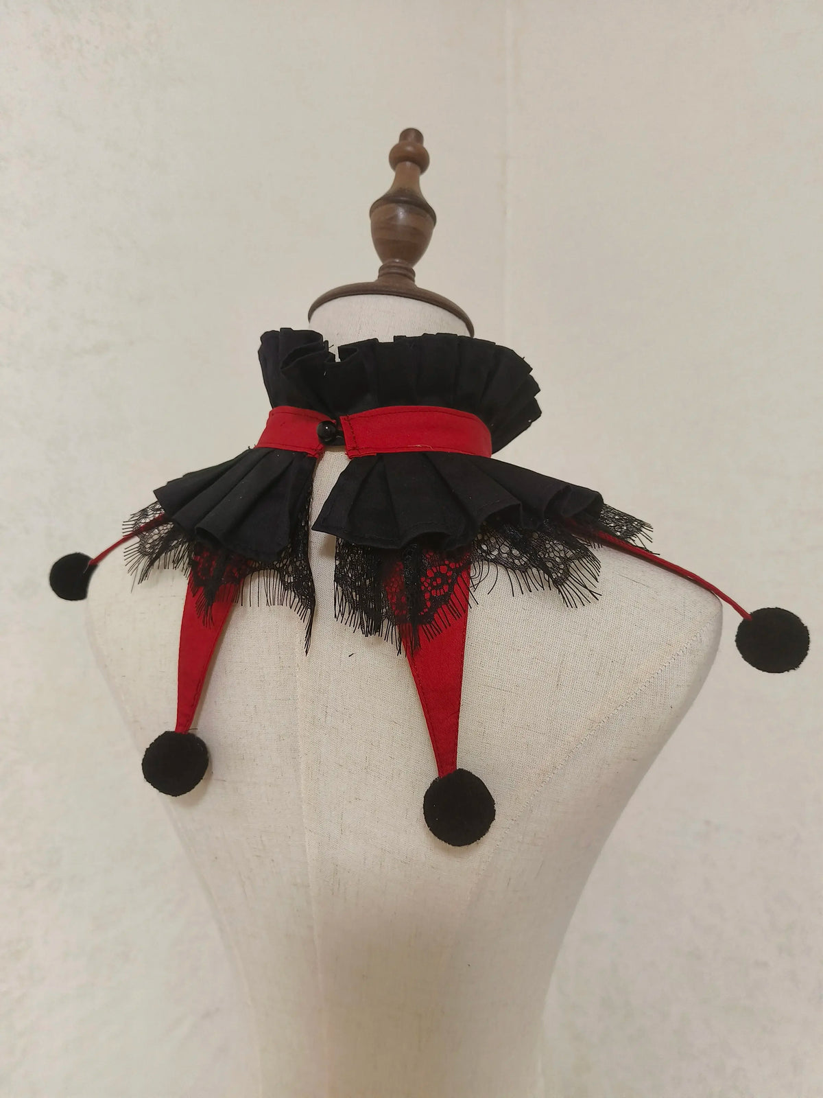 Clowns Collars Handmade Halloween Fairy Tale Court Jester Clown Cosplay Stage Ruff
