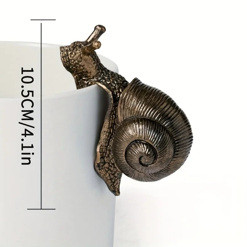 Hanging Flower Pot Snail Decor