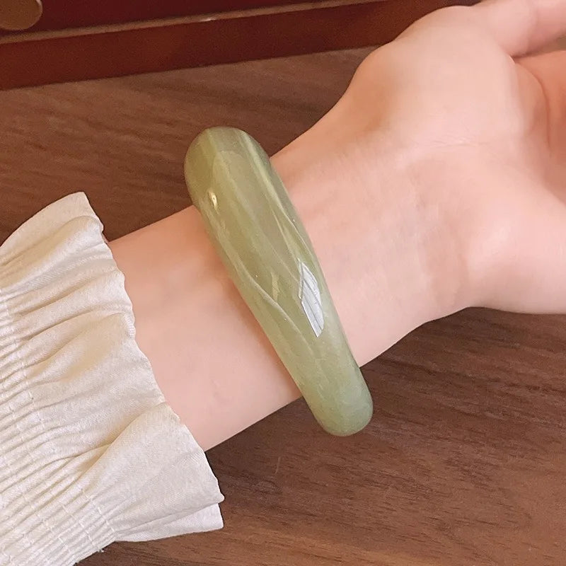 Smooth Round Acrylic Cuff Bangles Vintage Style Jelly Coloyr Smudging Wide Resin Bracelets