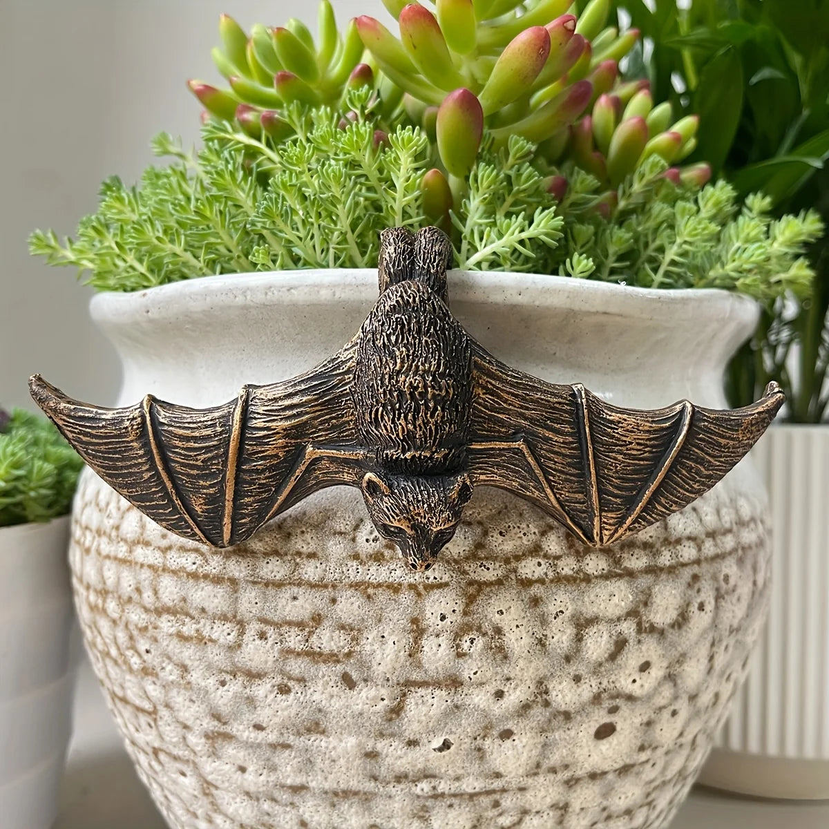 Bat Resin Garden Decoration Pot Hanger