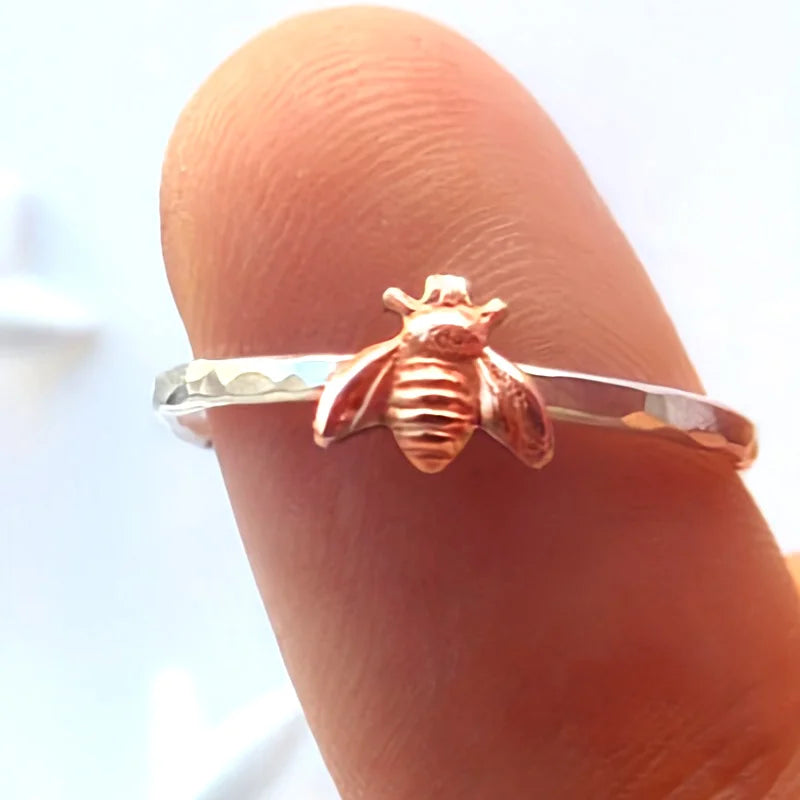 Dainty Bee Ring