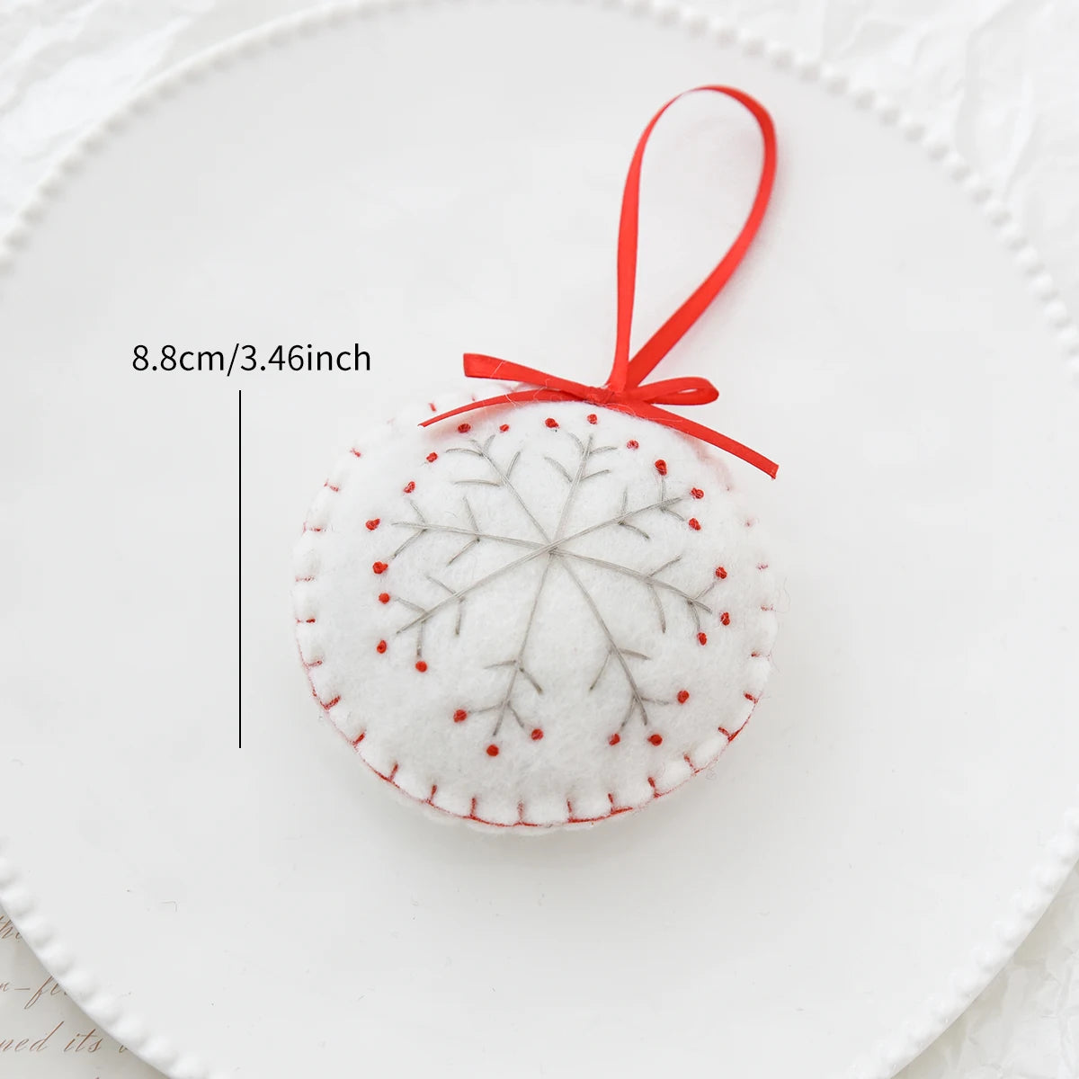 Handmade Embroidered Wool Felt Snowflake Heart Christmas Pendant Xmas Tree Hanging Ornaments