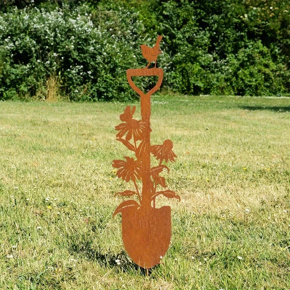 Rusty Garden Spade Silhouette Outdoor Ornaments