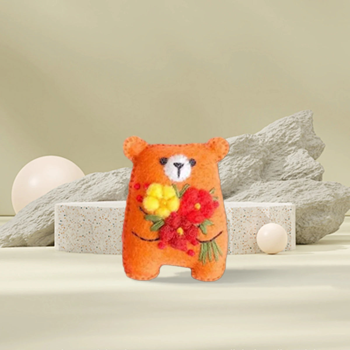 Bouquet Bear Doll Miniature Pocket Hug 5.5*4cm Felt Little Plushie Toy