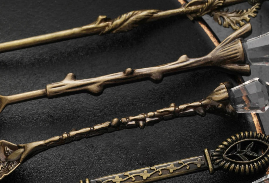 6pcs Vintage Spoons Fork Royal Style Gold Carved Coffee Tea Spoon Dessert Fork Cutlery Set