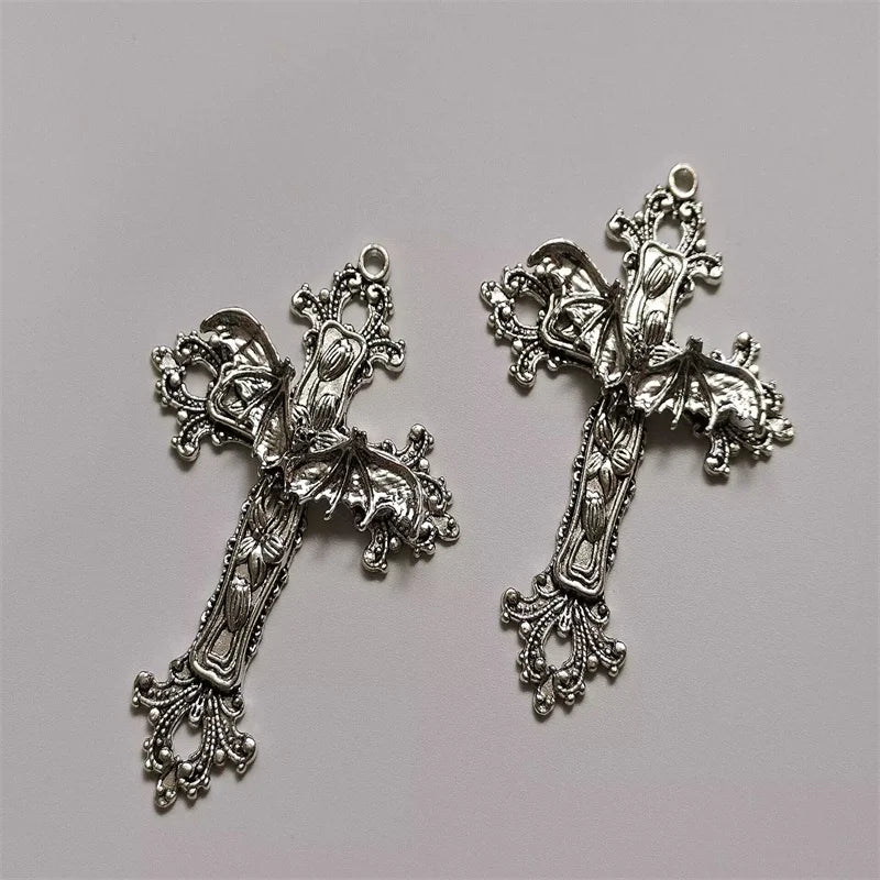 2pcs Filigree Victorian Gothic Large Cross Pendants Bat Moth DIY Jewellery Making