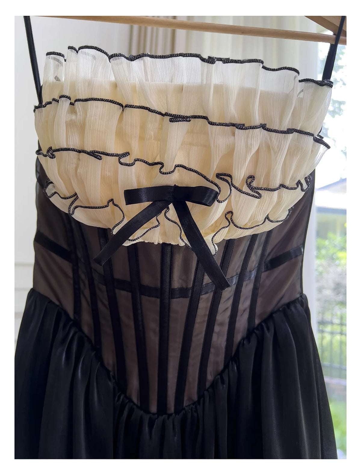 Justine's French Black Lace Sling Spliced Ruffles Bandage Backless Dress