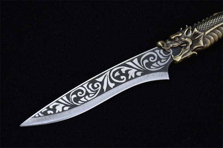 Sea Serpent Tribal Hunter Dagger