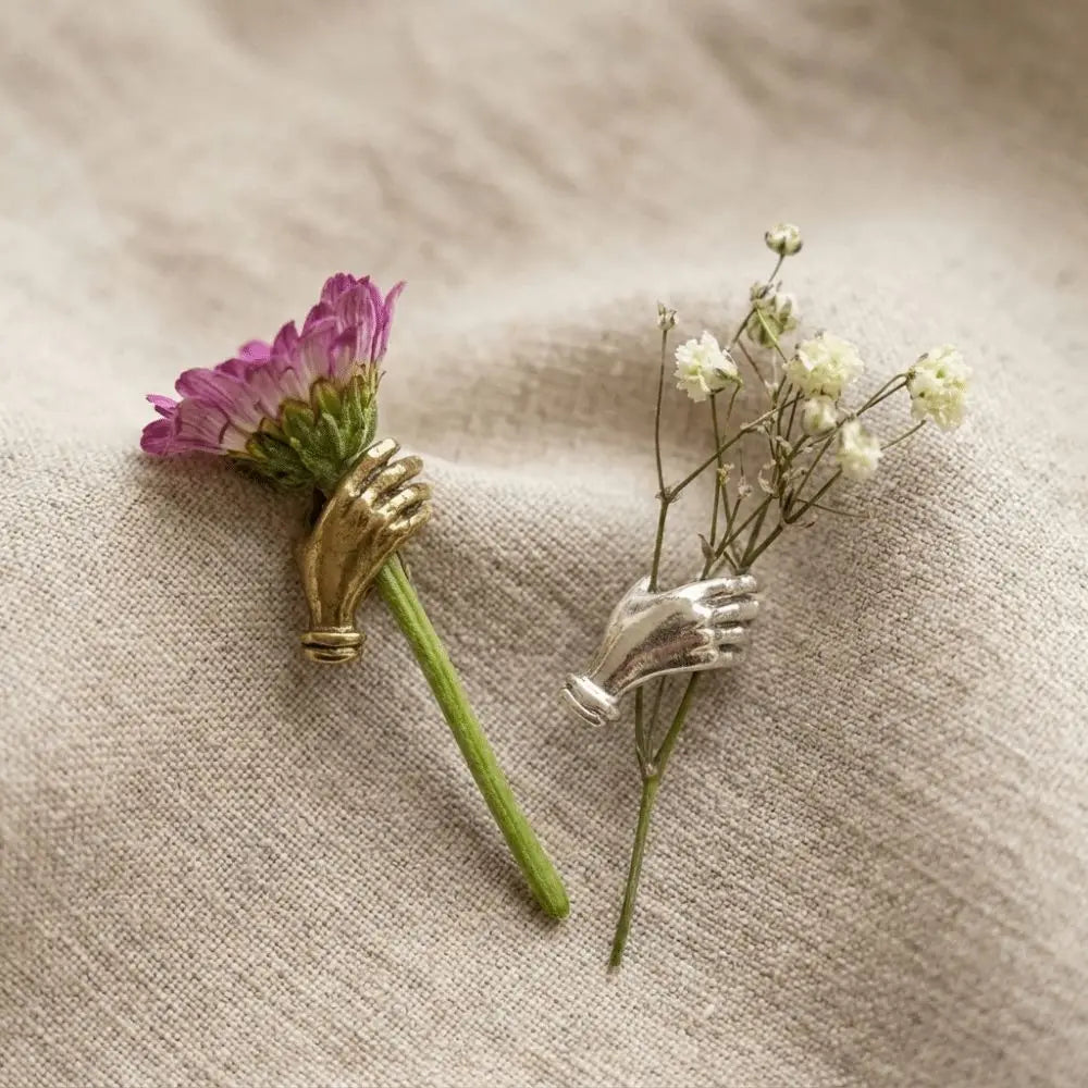 Hand-Held Flower Brooch Lapel Pin Fresh Flower Holder