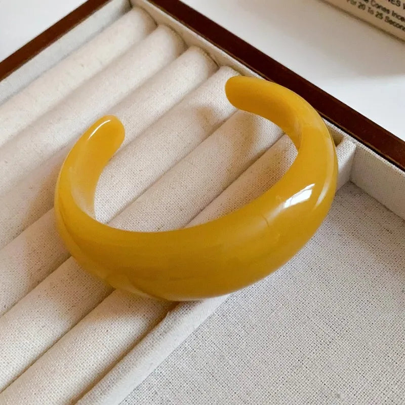 Smooth Round Acrylic Cuff Bangles Vintage Style Jelly Coloyr Smudging Wide Resin Bracelets