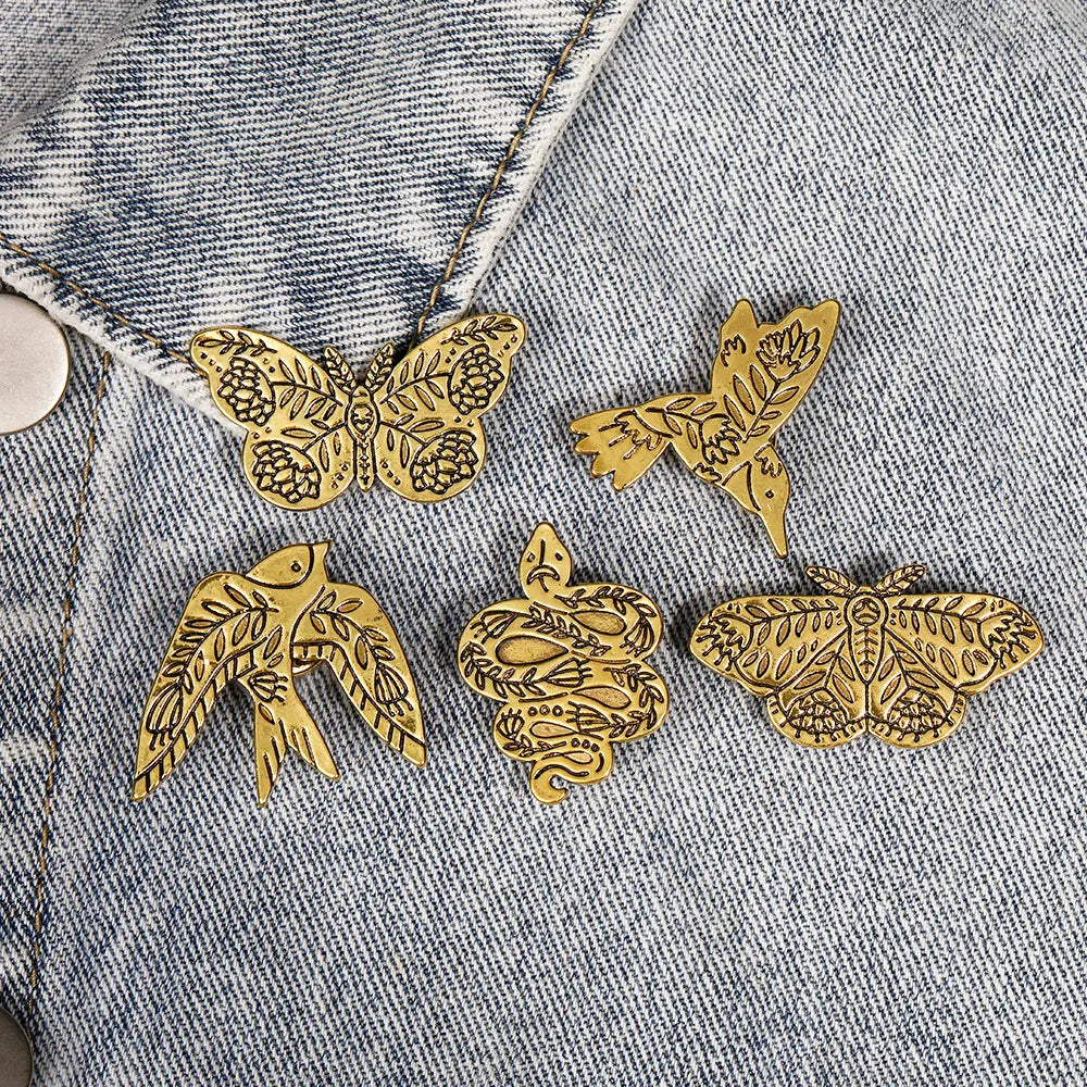 Golden Garden Animals Collection Lapel Pins Butterfly Swallow Bird Fox Cat Snake Brooches For Nature Lovers