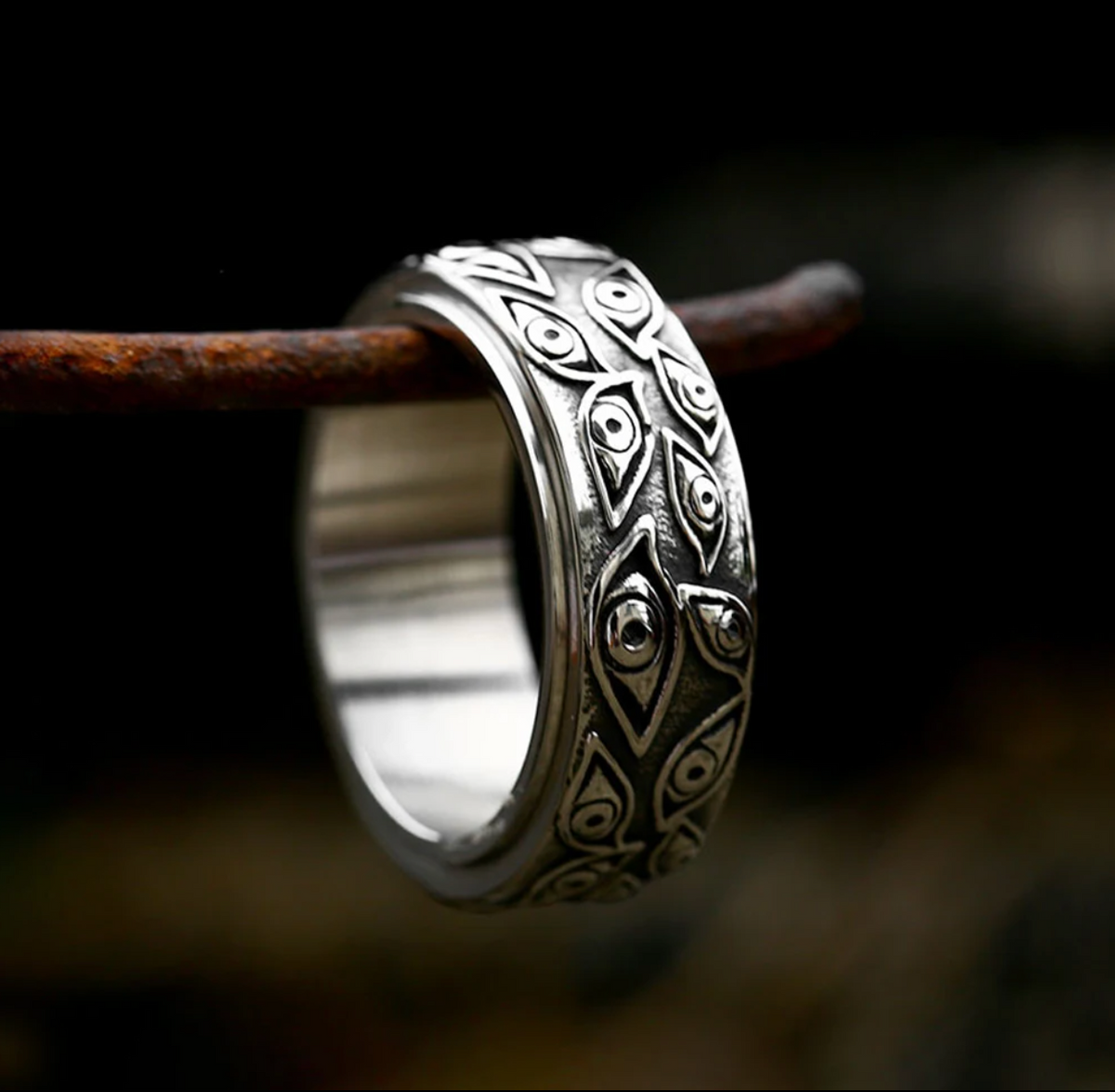 Japanese Mythology Carved Eyes Stainless Steel Rotatable Ring Anxiety Fidget Turning Ring