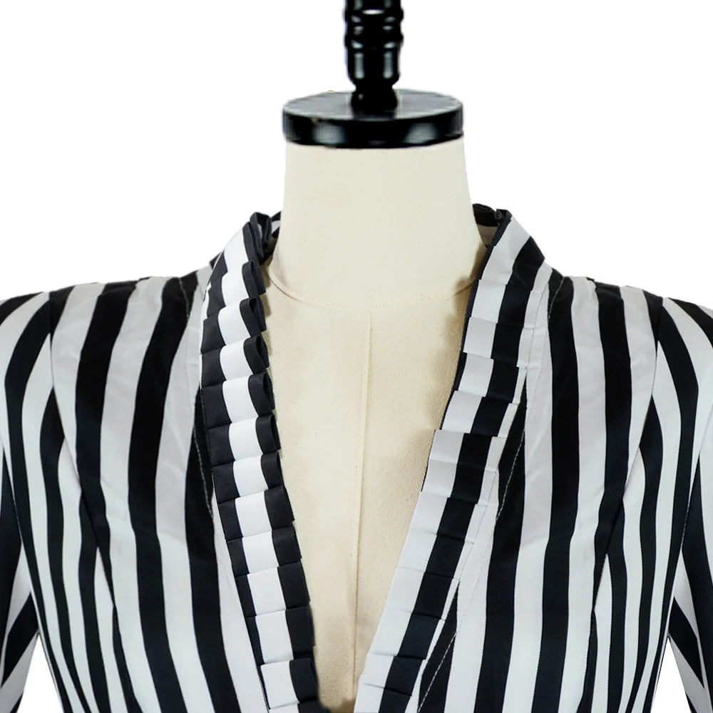 Womens Circus Ringmaster Lion Tamer Cosplay Costume Steampunk Victorian Irregular BW Stripes Coat