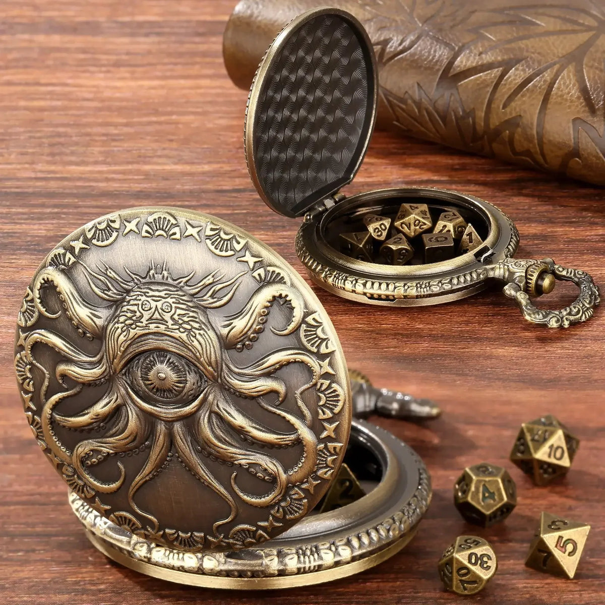 Brass DND Dice Case Vintage Cthulhu Pocket Watch One Eyed Octopus Pocket Watch Style Case