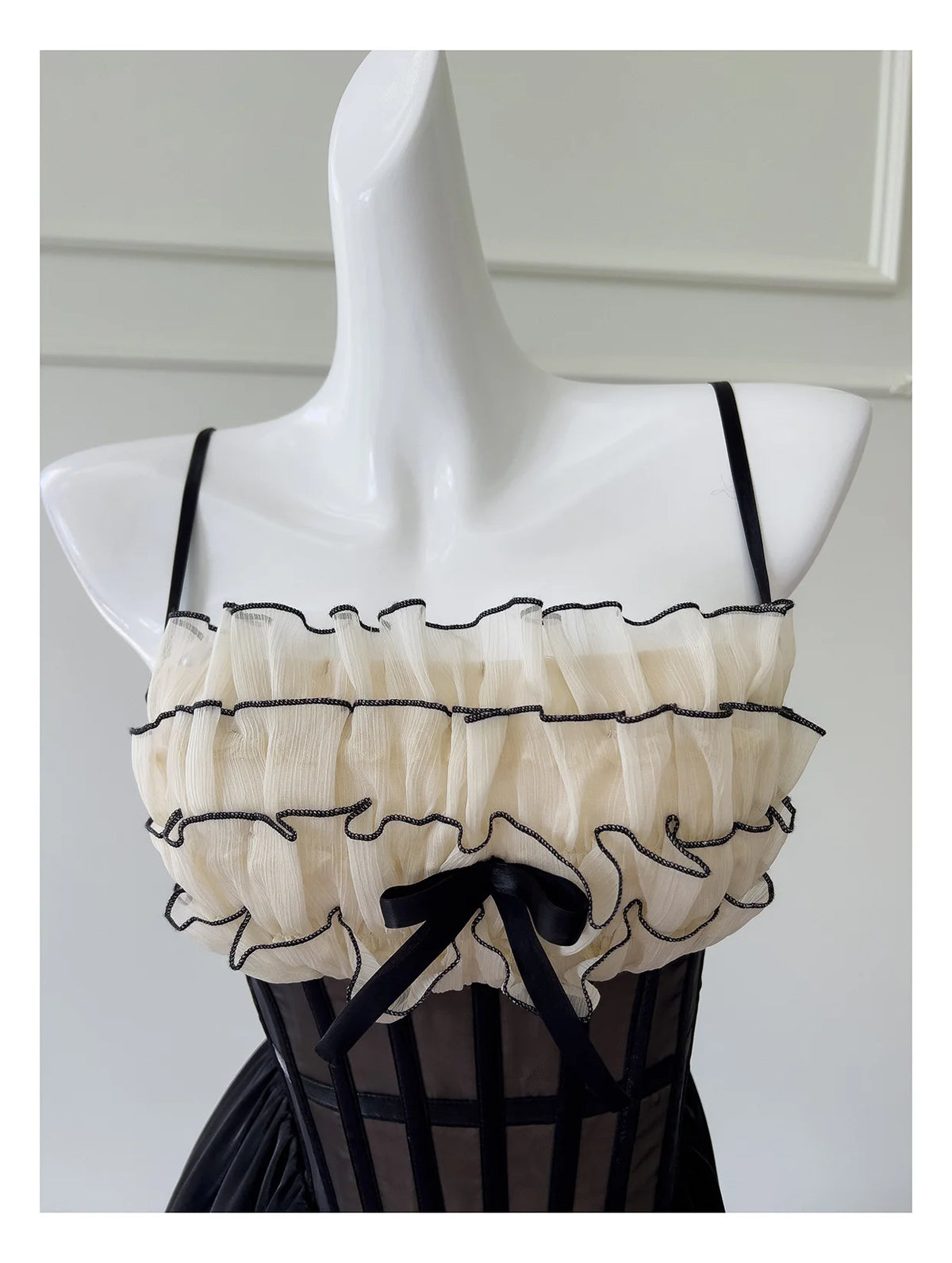 Justine's French Black Lace Sling Spliced Ruffles Bandage Backless Dress