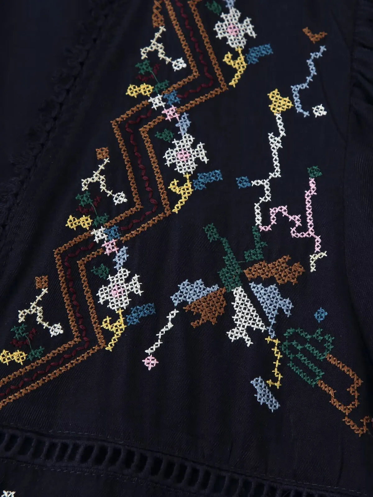 Toni's Totem Flower Navy Embroidered Short Sleeve Jacket Short Coat