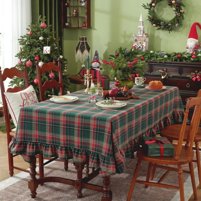 Christmas Plaid Ruffled Tablecloth Round and Rectangle Table Decoration