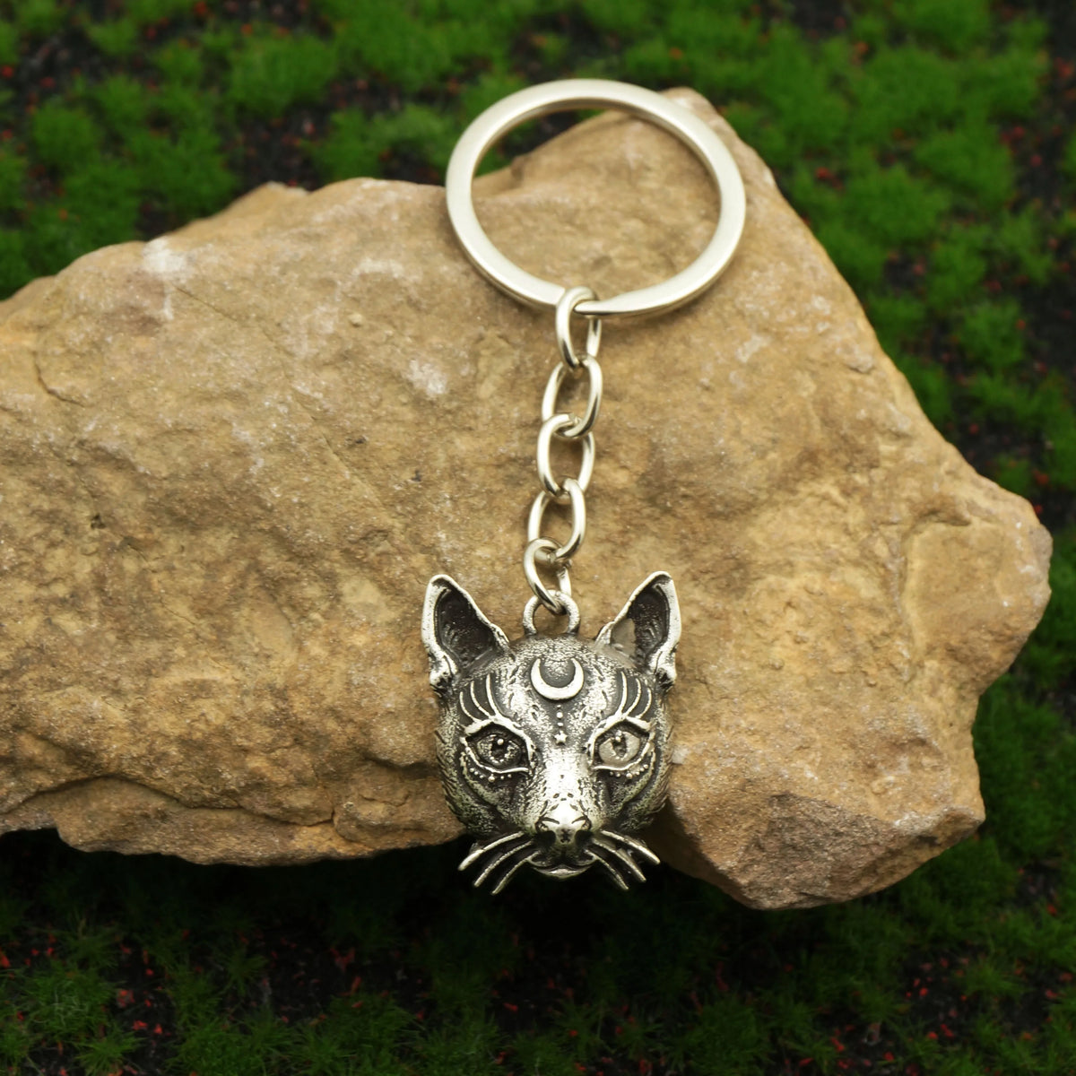 Witch's Cat Head Keyring