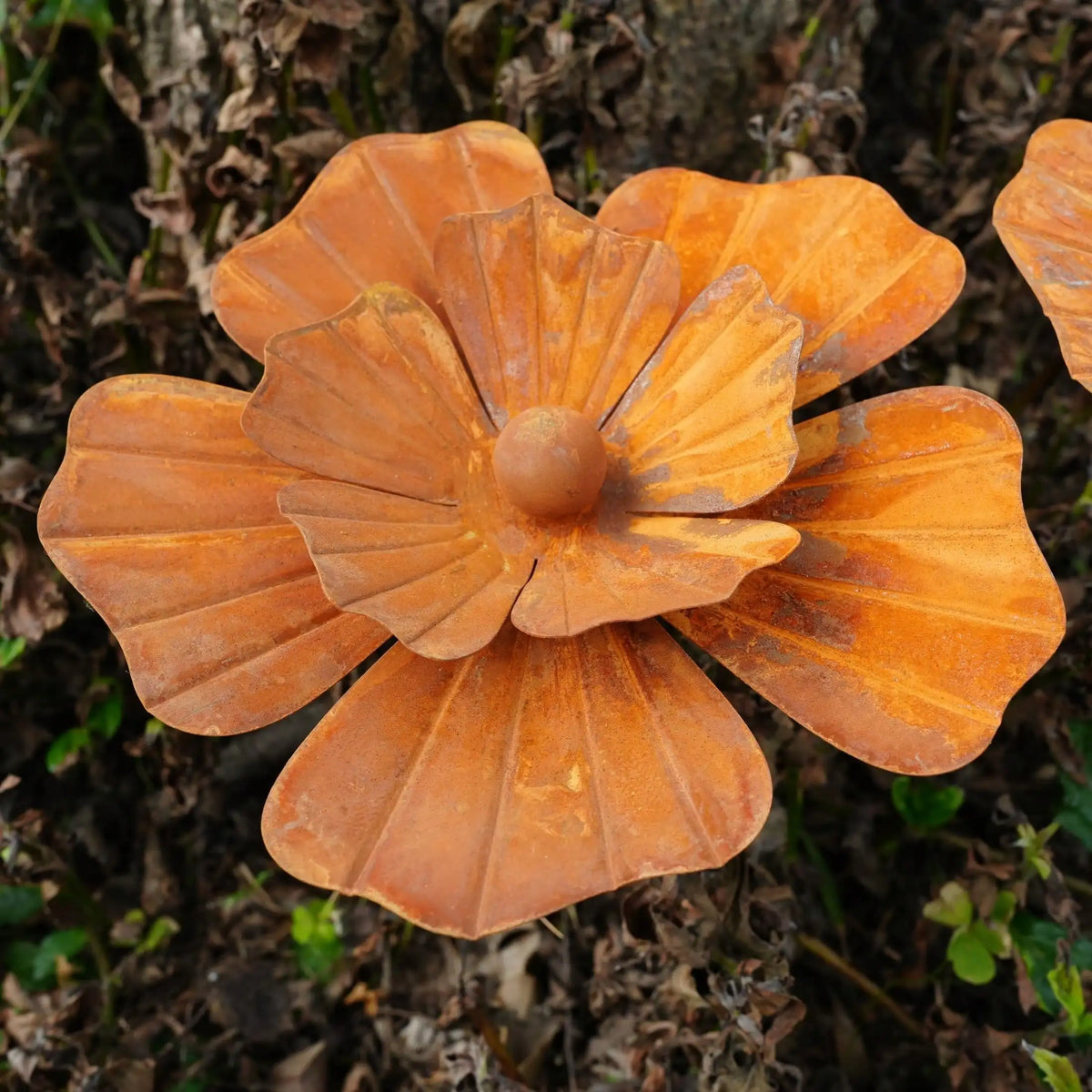 1pc Rusty Metal Flower Garden Decorative Ground Stakes