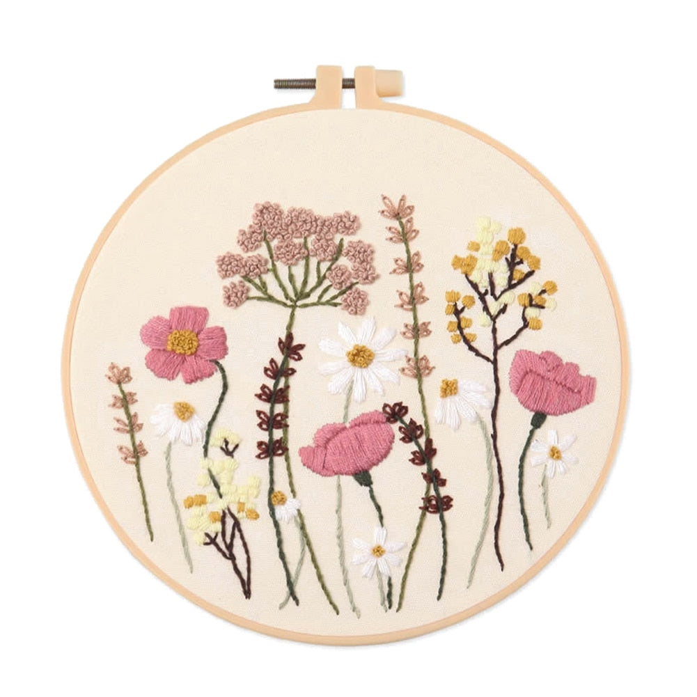 Meadow Flowers Embroidery Starter Kit With Pattern and Instructions and Hoop