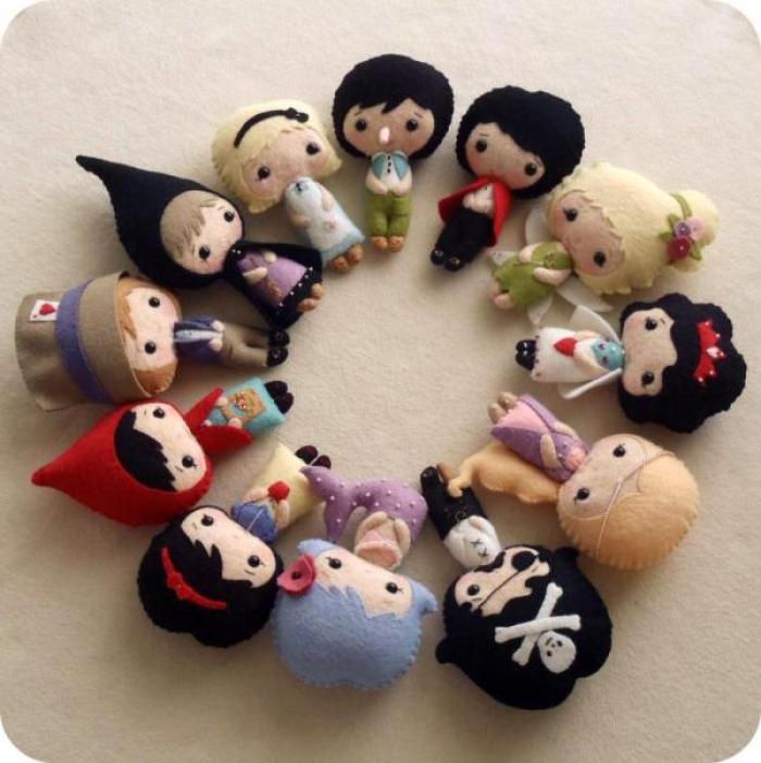 40 Felt Sheets Various Sizes Crafting Sewing Material For DIY Dolls Crafts Toys