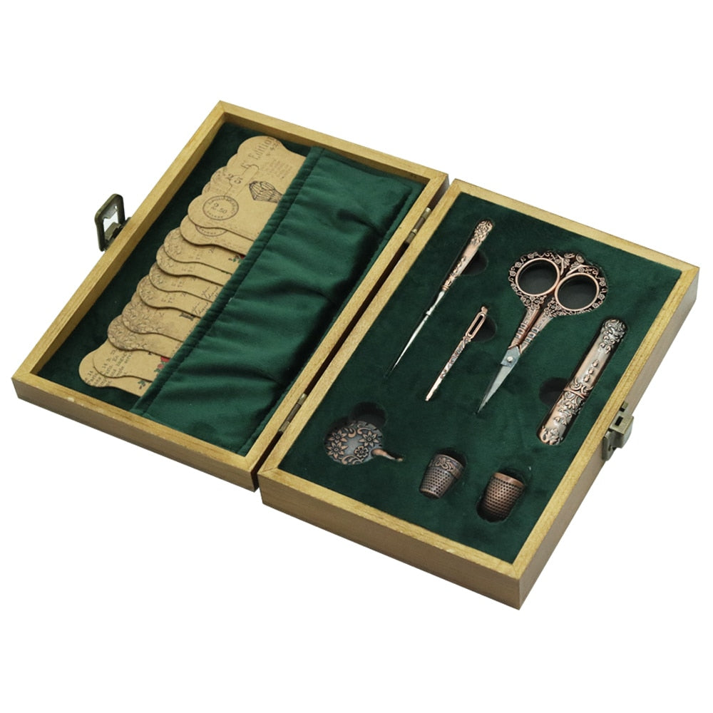 Green Velvet Sewing Tools Gift Set