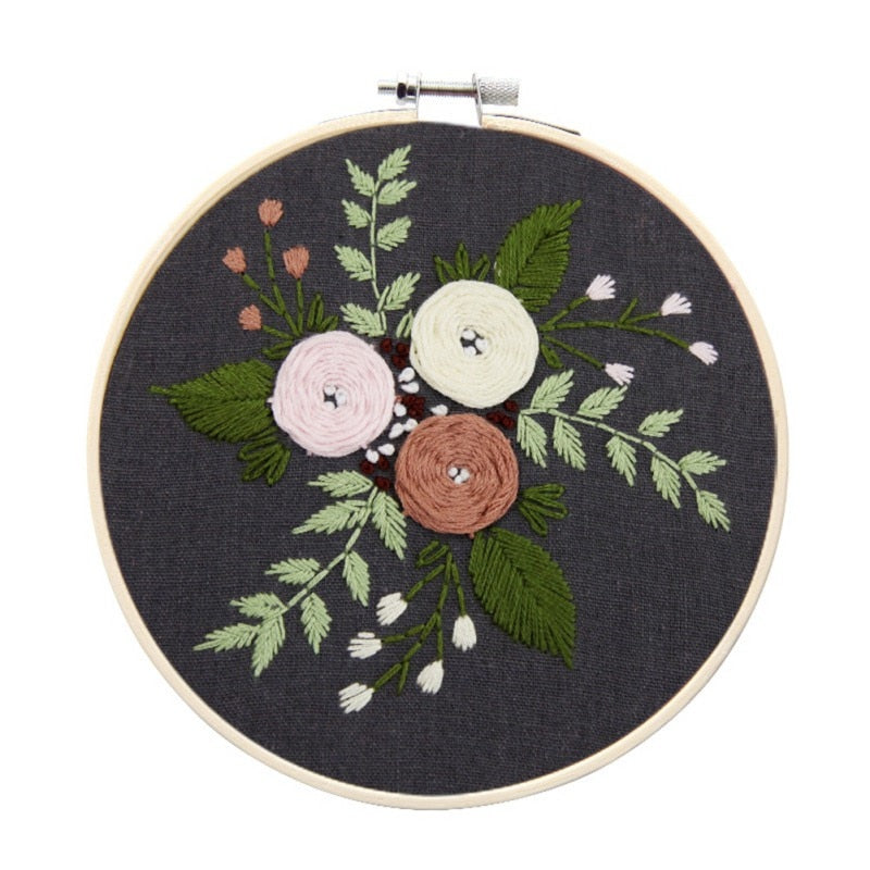 Meadow Flowers Embroidery Starter Kit With Pattern and Instructions and Hoop