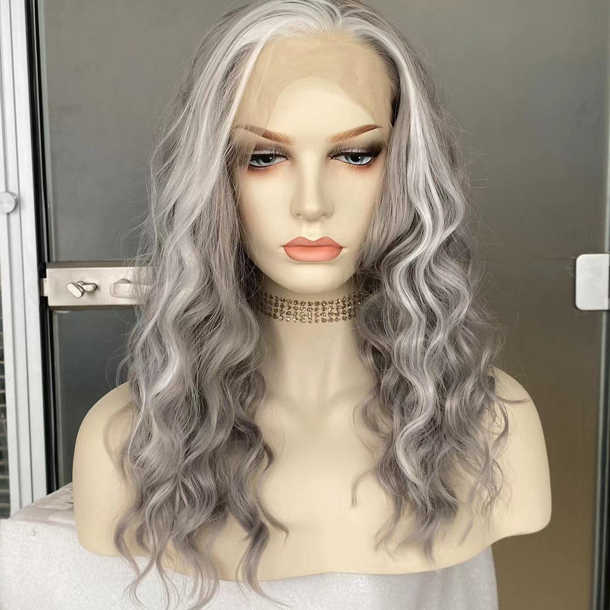 Curly’s Lace Front Short Bob Wigs